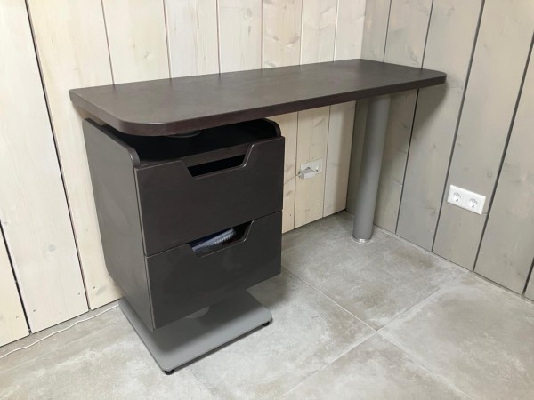 Gharieni Manicure tafel Cube